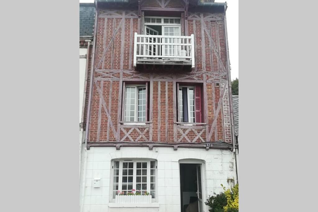 La Maison De Caroline Holiday home